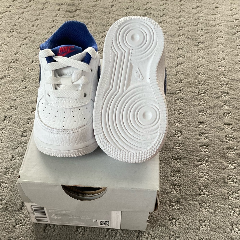Kid Nike shoes